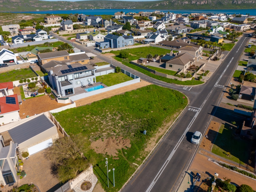 4 Bedroom Property for Sale in Myburgh Park Western Cape